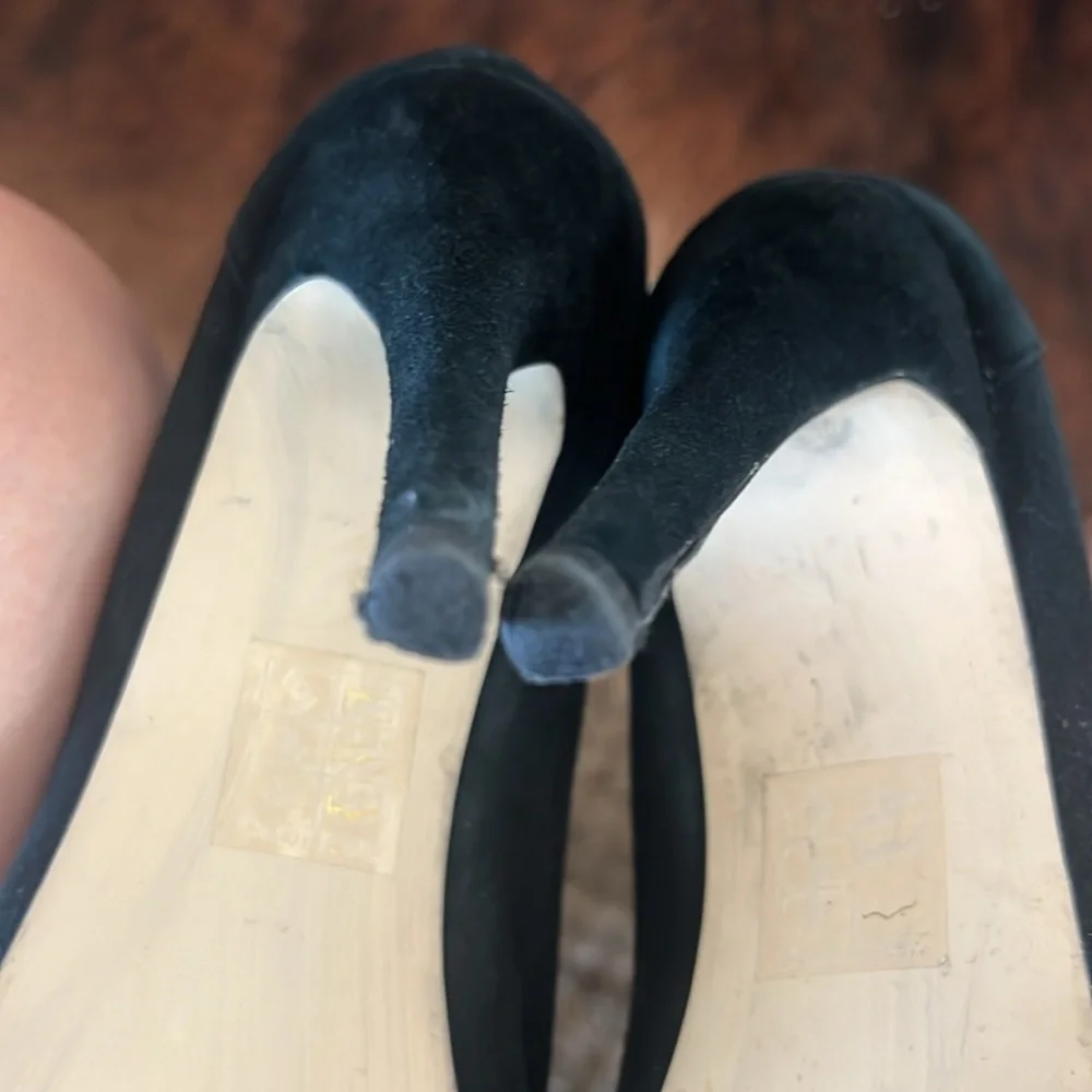 Dolce Vita Suede Heels - Picture 7 of 9
